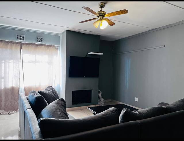 4 BEDROOM HOUSE FOR SALE IN VANDERBIJLPARK SE 1